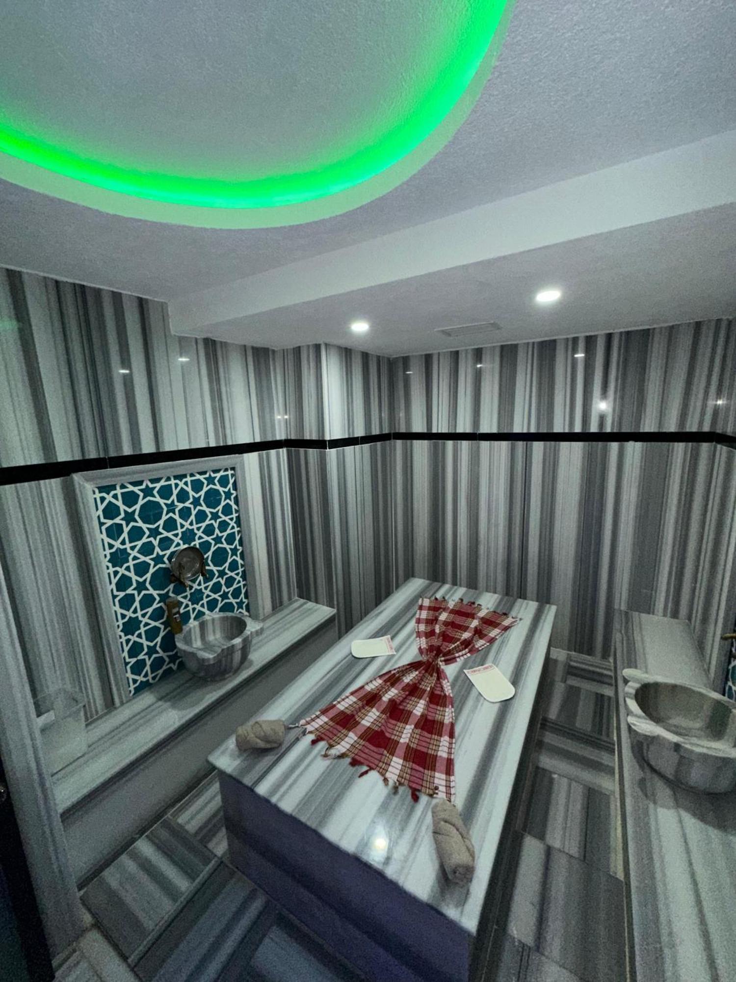 Grand Oezer Hotel 이스탄불 외부 사진