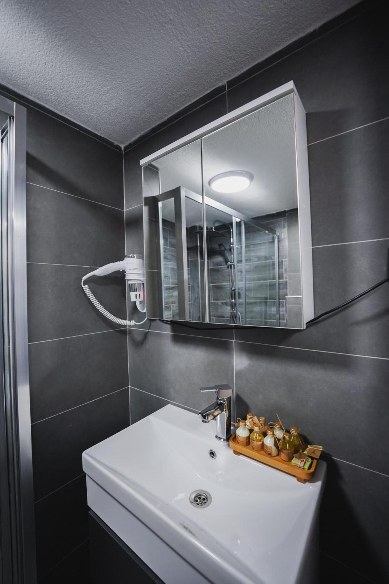 Grand Oezer Hotel 이스탄불 외부 사진