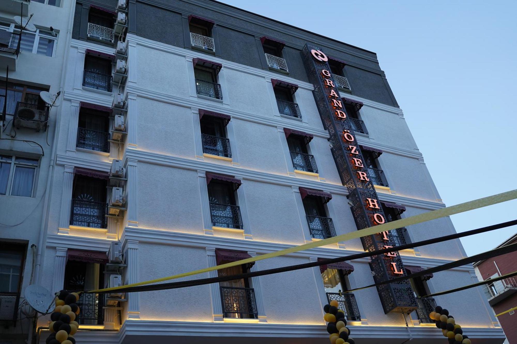 Grand Oezer Hotel 이스탄불 외부 사진
