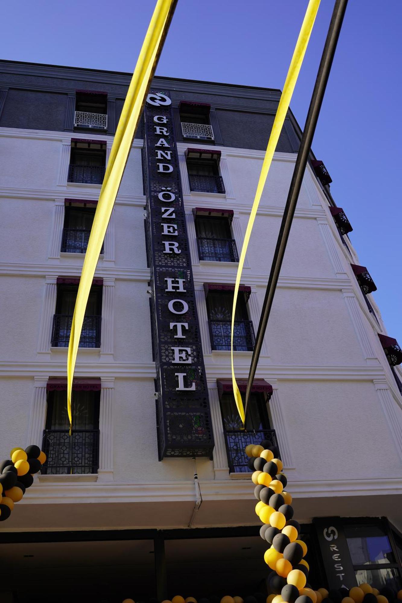 Grand Oezer Hotel 이스탄불 외부 사진